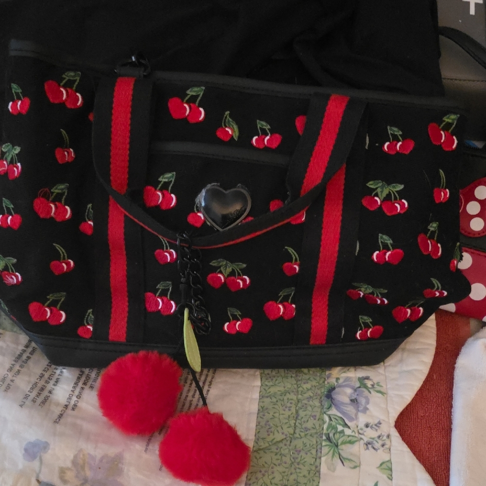 Betsy Johnson Black and Red Cherries Women's Bag. Cross Body Or Satchel.roomy - Picture 3 of 6
